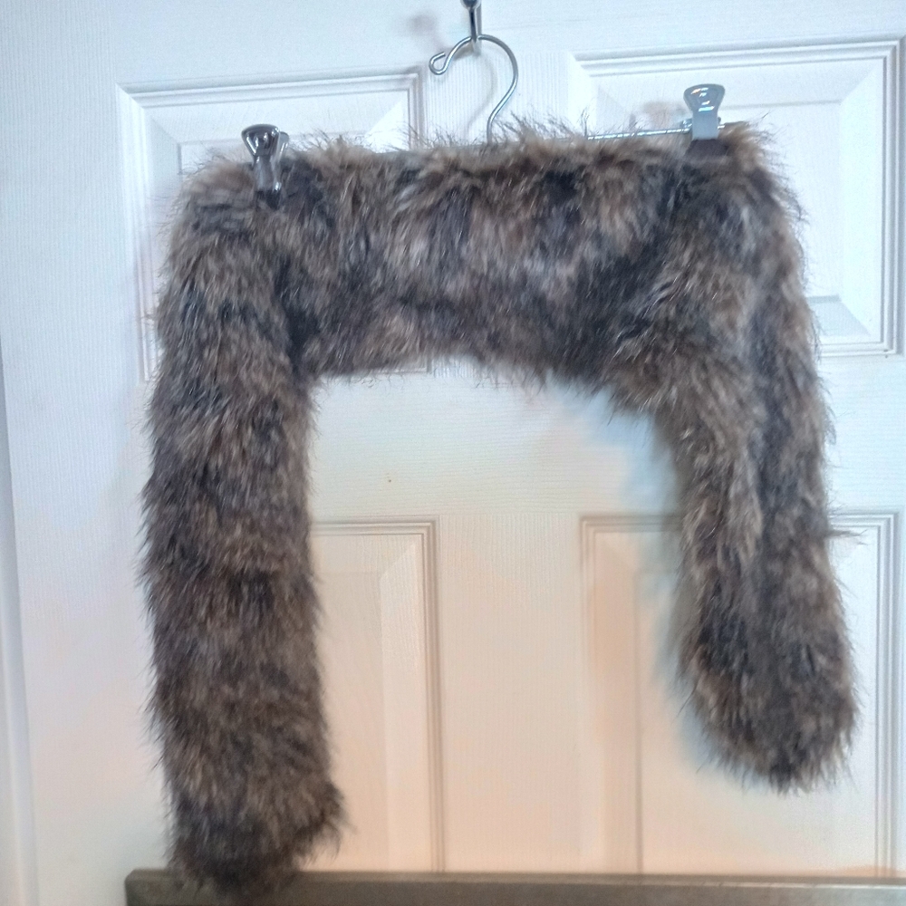 Vintage Faux Fur Brown Shrug